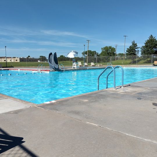 Lincoln Public Pool