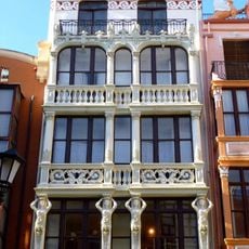 Casa de las Cariátides