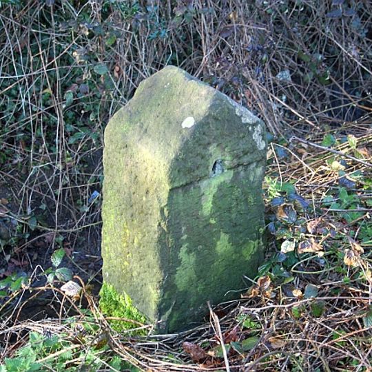 Milestone, Hanley Road, 10m E of Shuttlefast Lane; opp. Cotton Cottage & Three Counties Showground