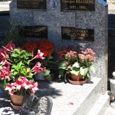 Le Py cemetery