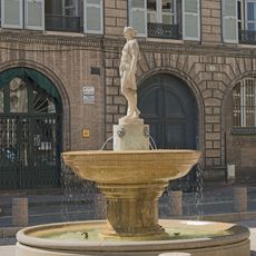 Fontaine de la place Saintes-Scarbes