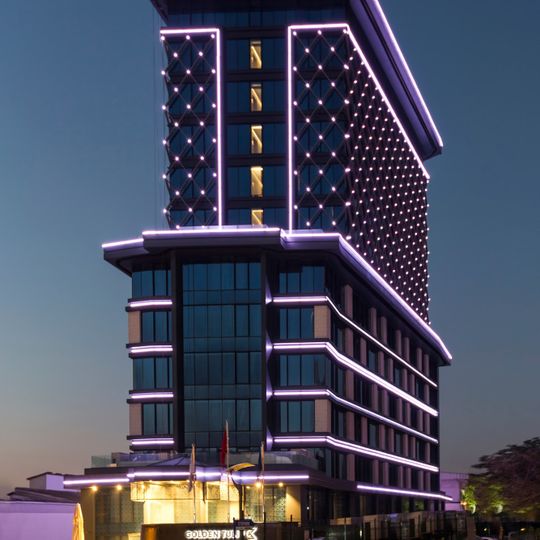 Golden Tulip İstanbul Bayrampaşa