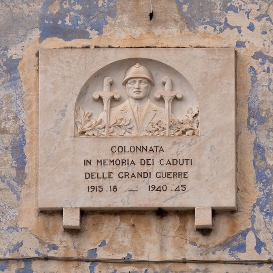 Lapide ai Caduti delle Guerre Mondiali