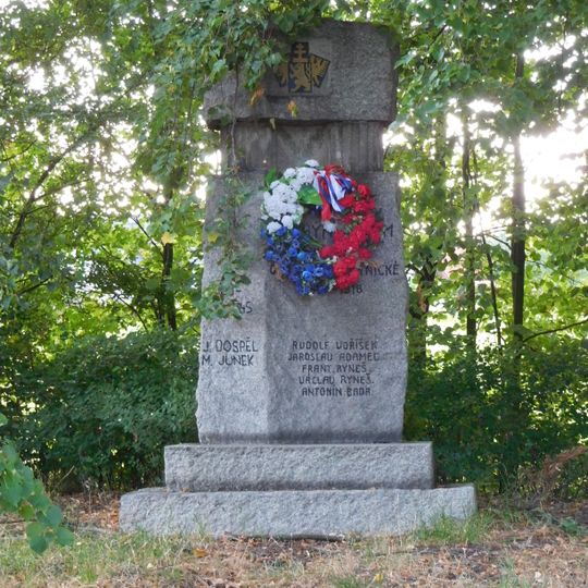 World Wars I and II Memorial in Květnice