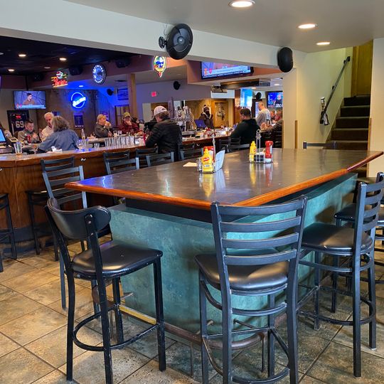 Bunny's Bar & Grill