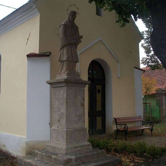 Socha svatého Jana Nepomuckého v Krasavcích