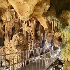 Taskuyu Cave