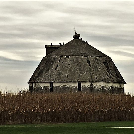 Clarence Kleinkopf Round Barn