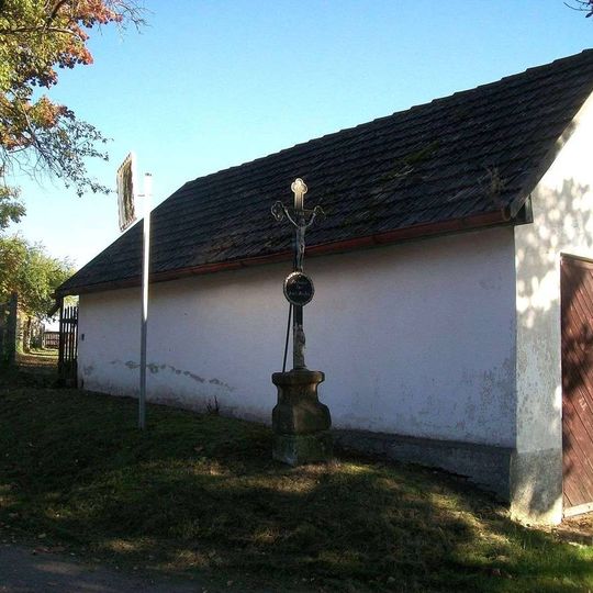 Kříž u rozcestí v Tříklasovicích