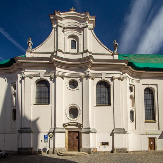 Kirche St. Klara, Eger