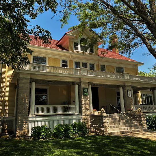 Sennett and Bertha Kirk House