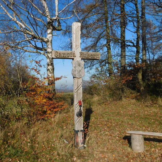 Kříž svatého Huberta u kaple Andělů strážných u Úsobí
