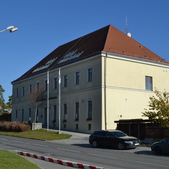 Velké Pavlovice Castle