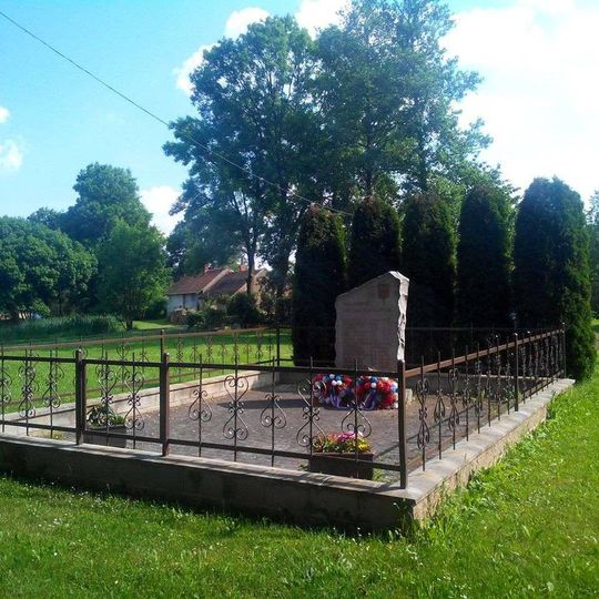 Pomník padlým v Záborné Lhotě