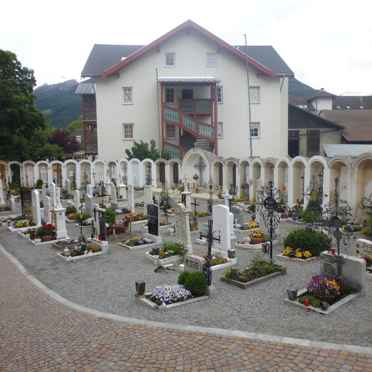 Cimitero di Sluderno