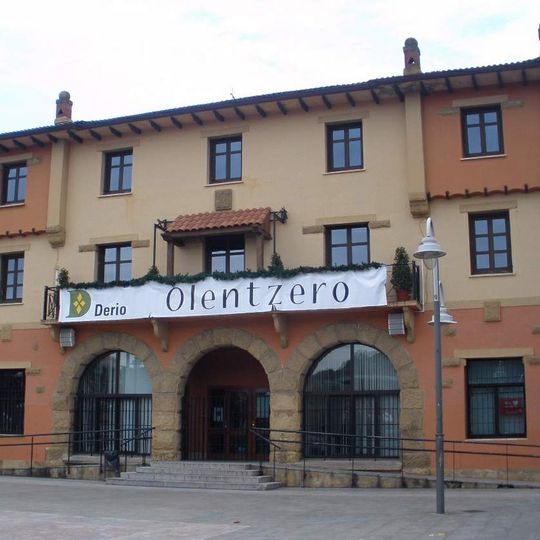 Casa consistorial de Derio