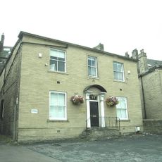 33 And 33A, Manor Row