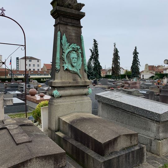 Monument sépulcral d'Émile Vassel