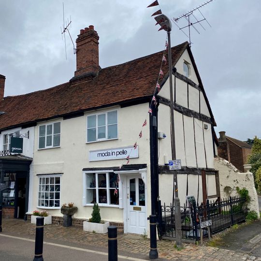 11 15 17 19 21, Broadway