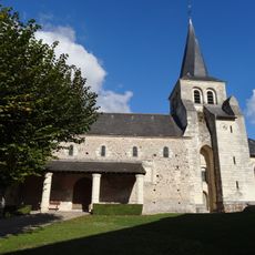 Église Saint-Julien de Distré