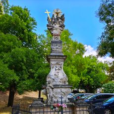 Statue