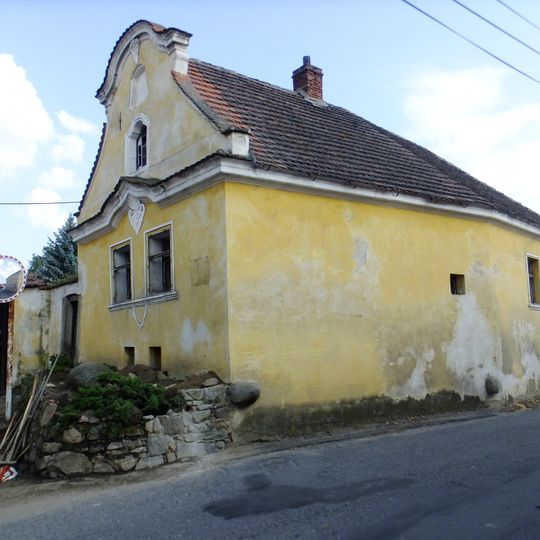 Former apicultural school in Nový Knín