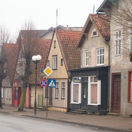 Sikorskiego 9