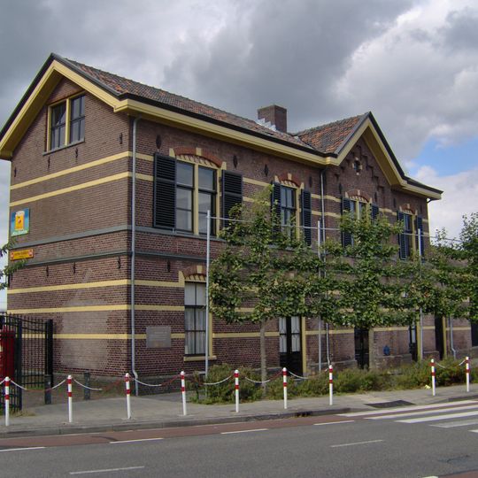 Haaksbergen railway station