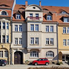 Wohnhaus in geschlossener Bebauung Schillerstraße 7