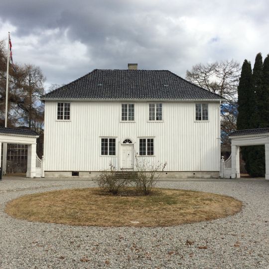 Marienlyst gård