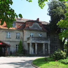 Zespół dworski, Leśna 1 w Zakrzewie