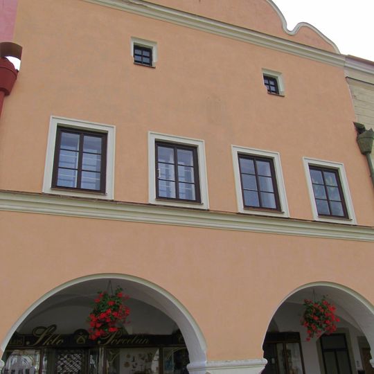 Husovo náměstí 1230