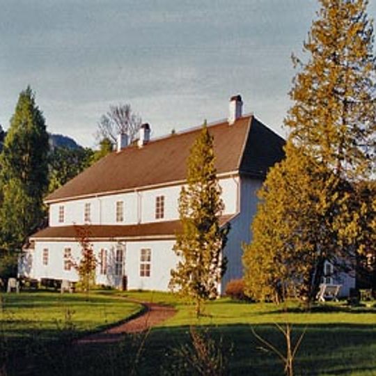 Eidsfos Hovedgård