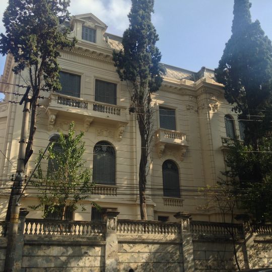 Residência da Família Jafet, 825