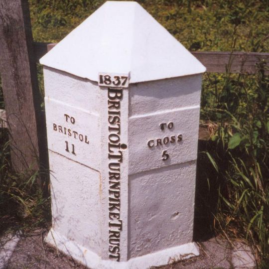 Milepost, N of Langford Court