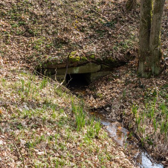 Bachdurchlass östlich der Schleuse 42