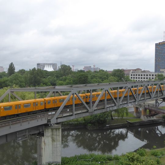 Anhalter Bahnbrücke