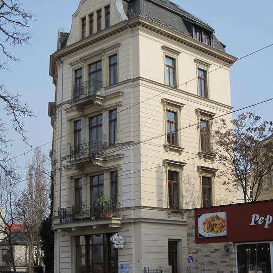 Mietshaus Rosa-Luxemburg-Straße 4