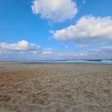Poleg Beach