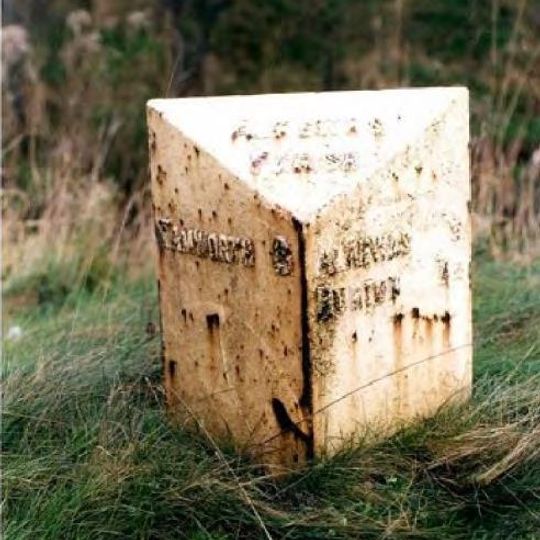 Mile Post At Ngr Sk 18021459