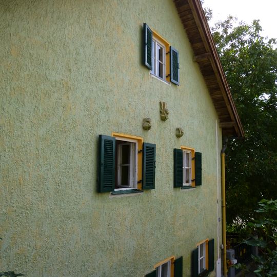 Obere Bergstraße 18