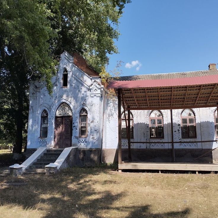 Cazemir Manor
