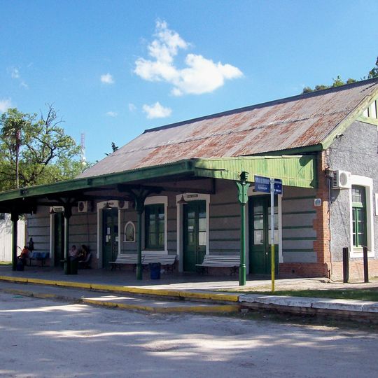 Verónica train station