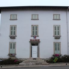 Town hall of Saint-Martin-le-Châtel