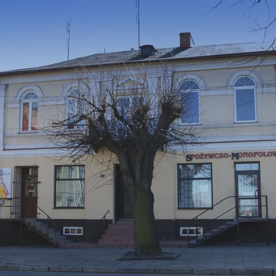 Old post office in Warta