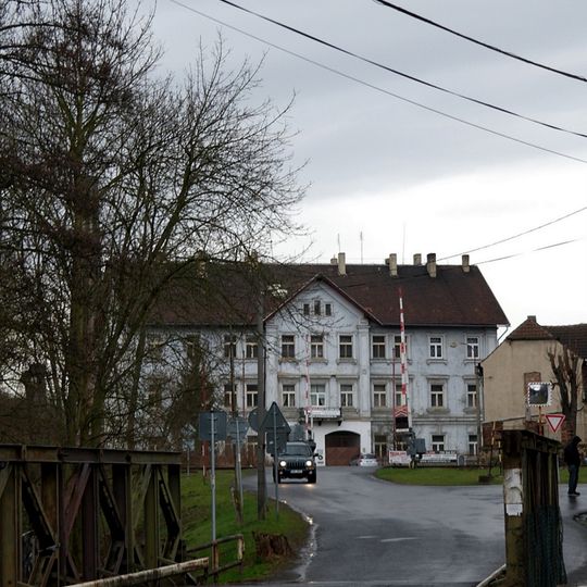 Most silnice II/101 přes Týnecký potok v Zákolanech