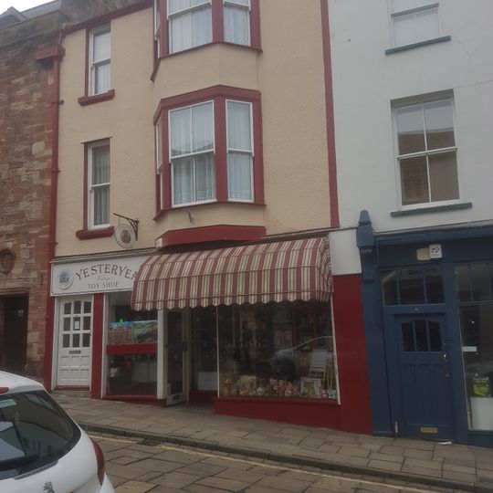 House and Yesteryears