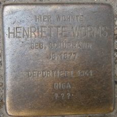 Stolperstein dedicated to Henriette Worms