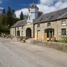 House Of Falkland, Stables
