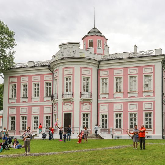 Vyazyomy Estate manor house